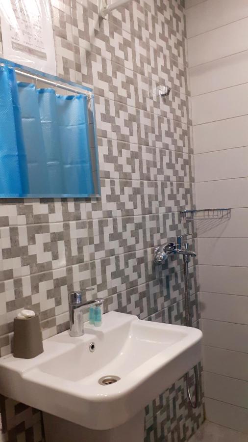 Hotel Lile Tbilisi Eksteriør billede