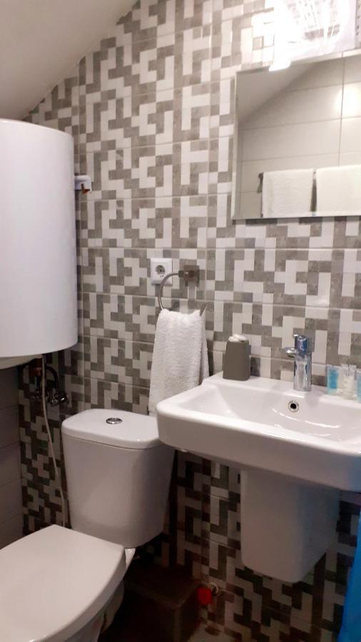 Hotel Lile Tbilisi Eksteriør billede