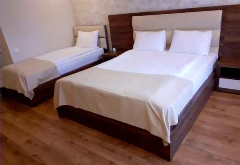 Hotel Lile Tbilisi Eksteriør billede