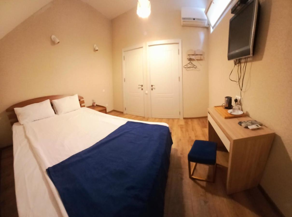 Hotel Lile Tbilisi Eksteriør billede